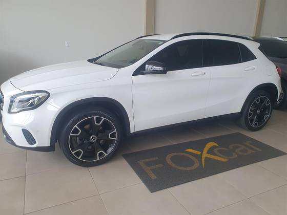 MERCEDES-BENZ GLA 200 1.6 CGI FLEX NIGHT 7G-DCT